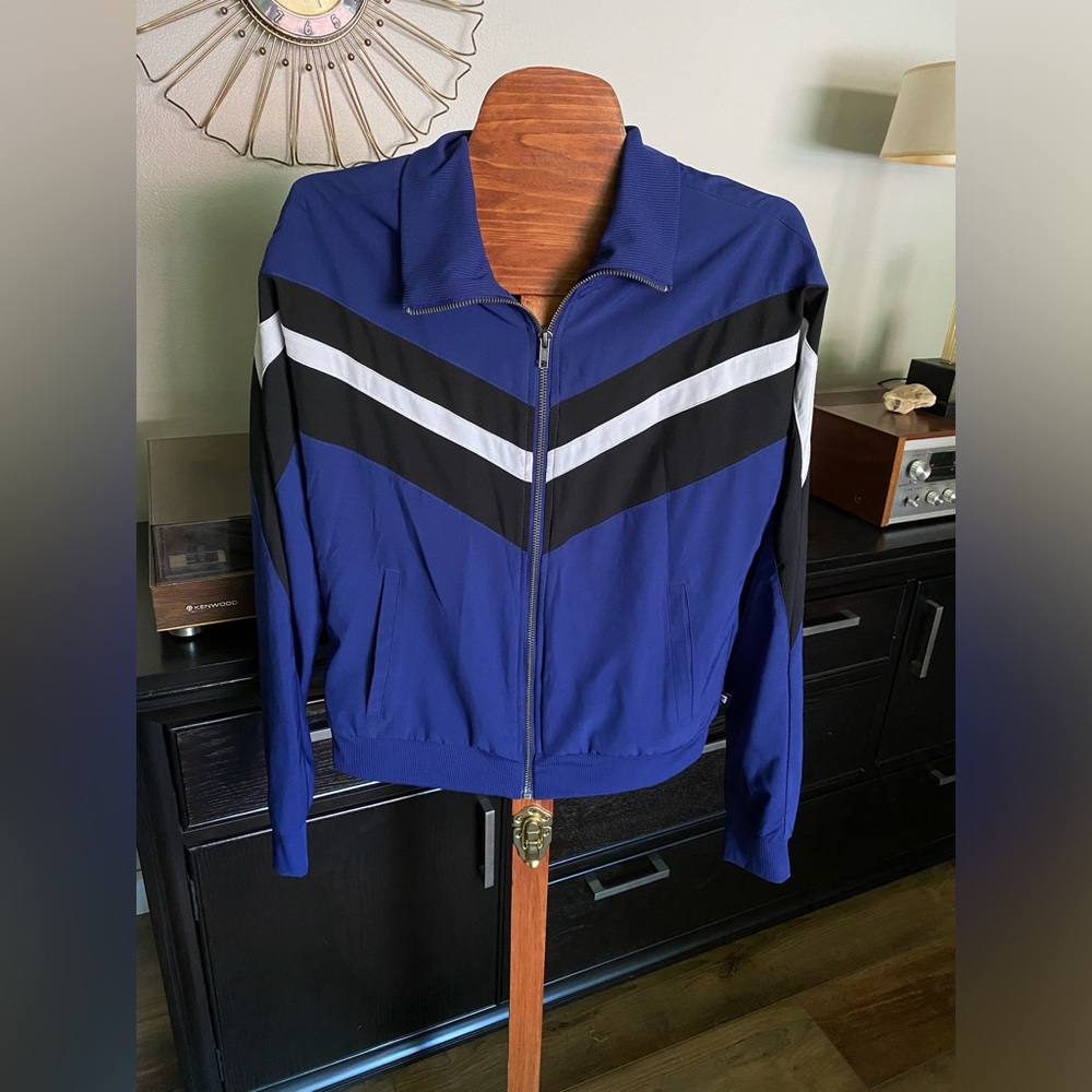 Women’s Fabletics Jacket‎